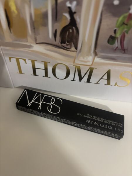 General “Waifs and Strays” Beauty Advent Calendar opening thread.