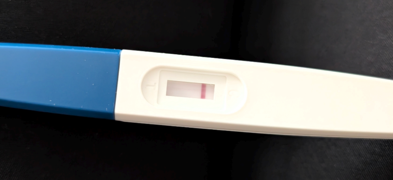 Line eyes - why does this happen?