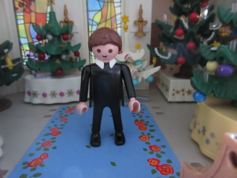 It's advent for the Playmobil people in our house...