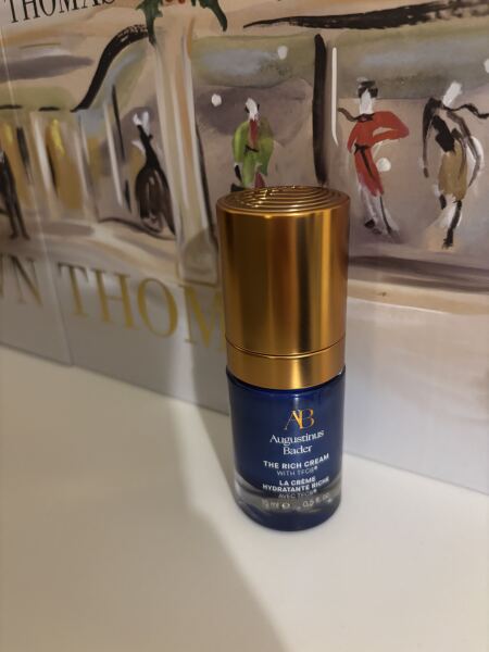 General “Waifs and Strays” Beauty Advent Calendar opening thread.