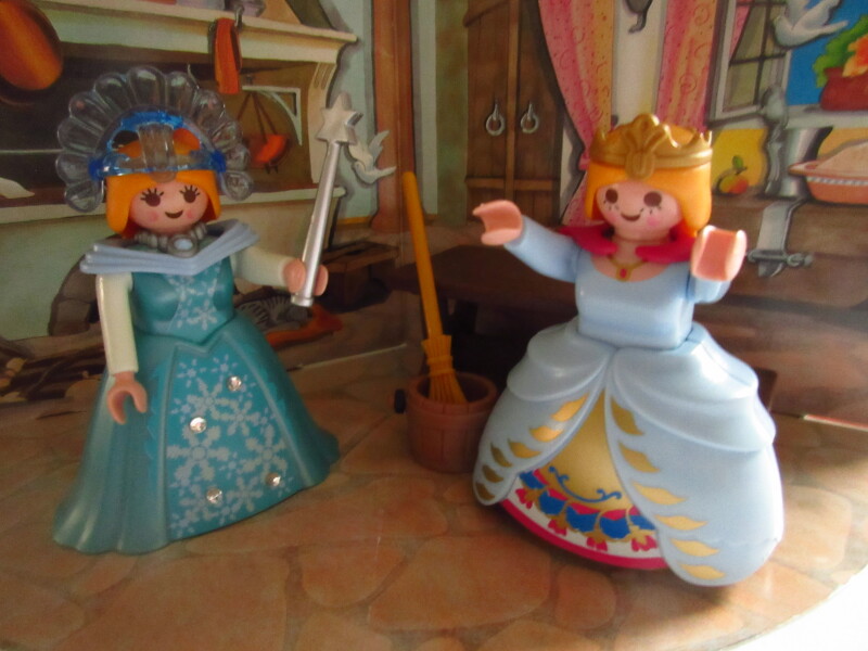 It's advent for the Playmobil people in our house...