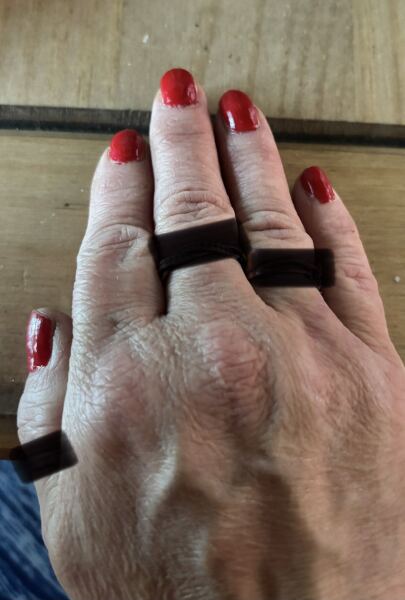 My BIAB / gel nail era ends with 2025. What at-home polish actually lasts more than a day?