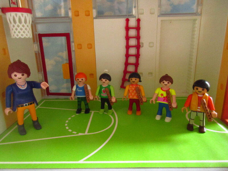 It's advent for the Playmobil people in our house...