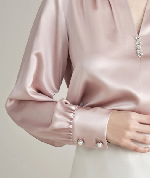 Help me complete my outfit: low key wedding, 50 something bride