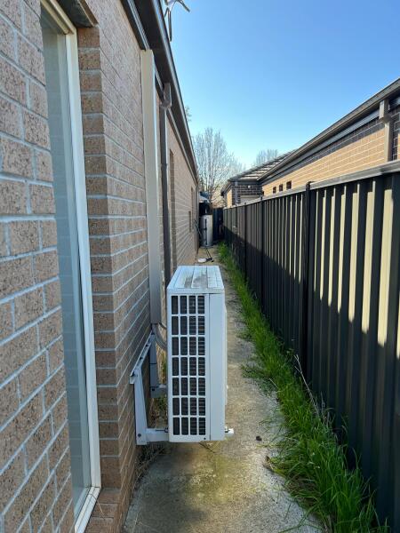 Outdoor Condenser Unit of multi-split  AC system
