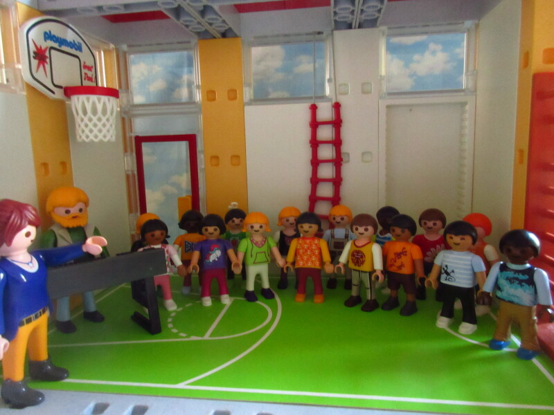 It's advent for the Playmobil people in our house...