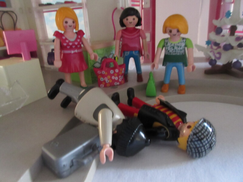 It's advent for the Playmobil people in our house...