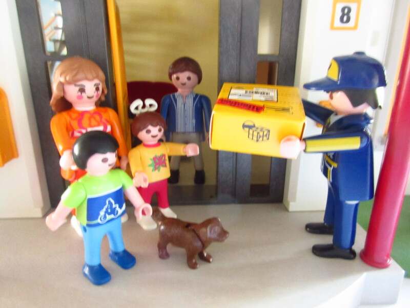 It's advent for the Playmobil people in our house...
