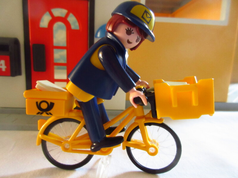 It's advent for the Playmobil people in our house...
