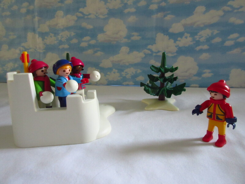 It's advent for the Playmobil people in our house...
