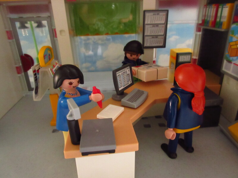 It's advent for the Playmobil people in our house...
