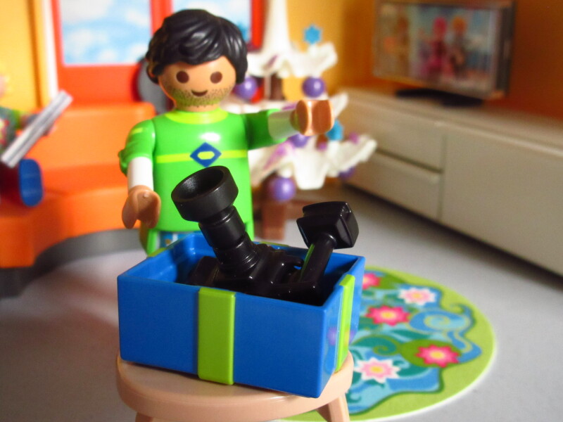 It's advent for the Playmobil people in our house...