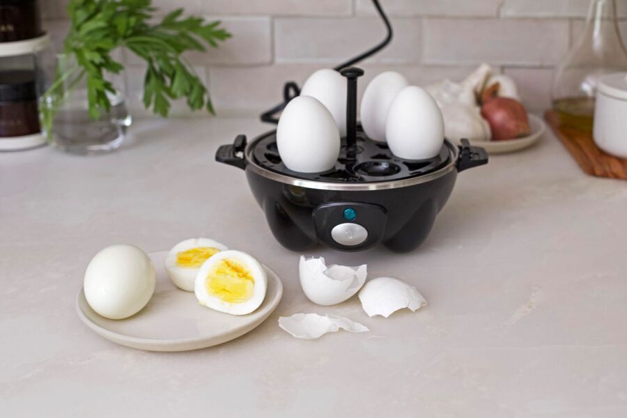 those electric boiled egg machines