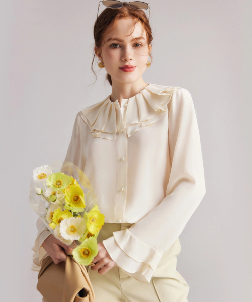 Help me complete my outfit: low key wedding, 50 something bride