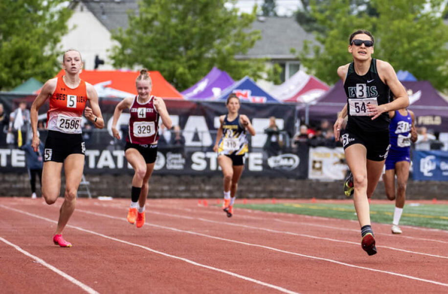 Trans Identified Male Places 417th in the Boys Category then 1st in the Girl's Category