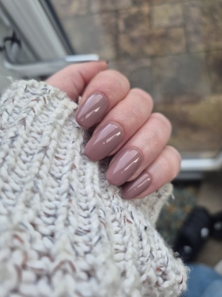 I think I'm done with glittery nails at Christmas
