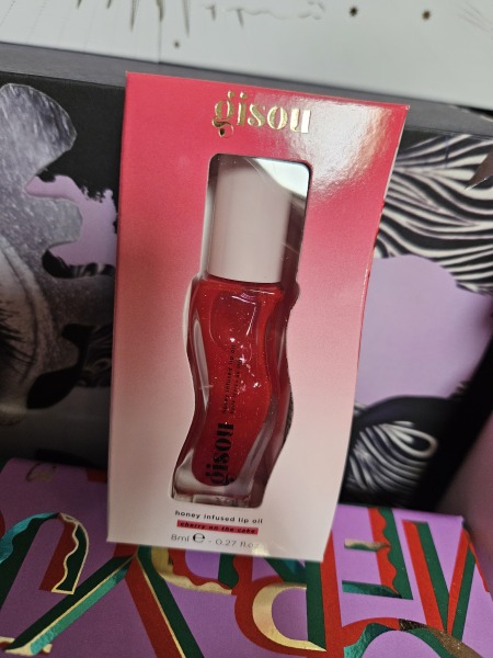 General “Waifs and Strays” Beauty Advent Calendar opening thread.