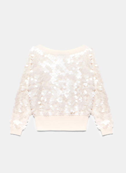 Help me complete my outfit: low key wedding, 50 something bride