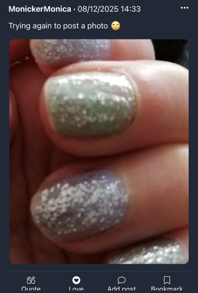 I want to see your nails!