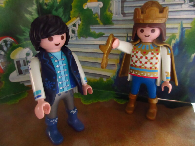 It's advent for the Playmobil people in our house...