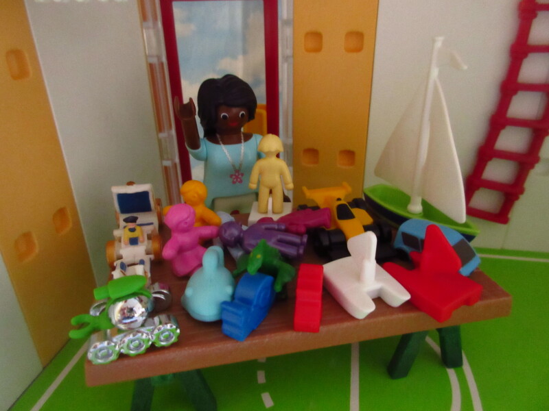 It's advent for the Playmobil people in our house...