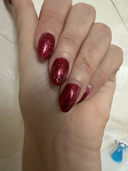 I think I'm done with glittery nails at Christmas