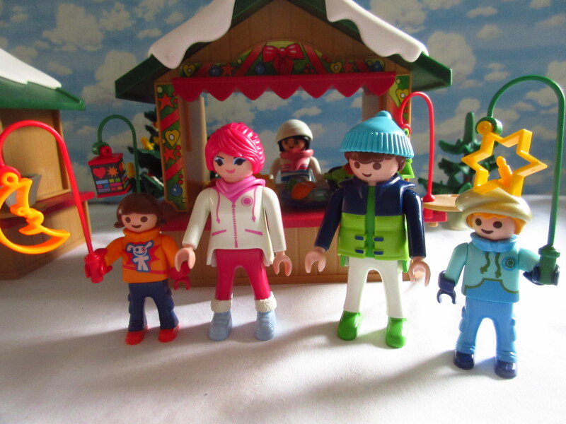 It's advent for the Playmobil people in our house...