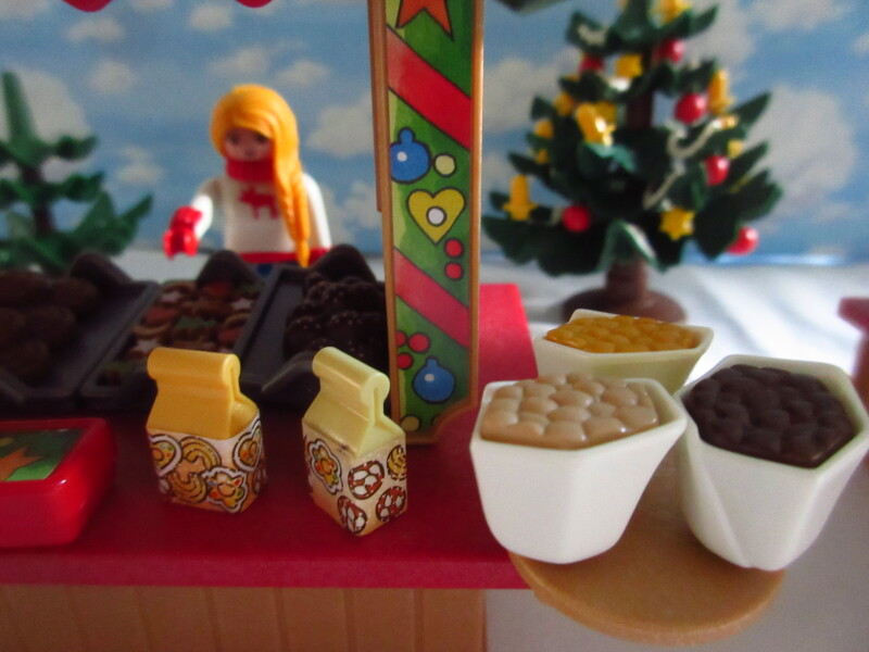 It's advent for the Playmobil people in our house...