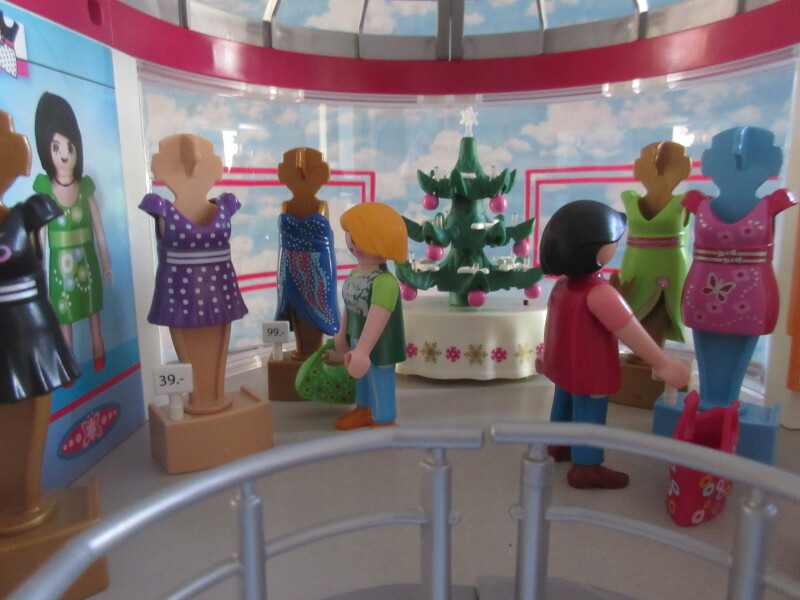 It's advent for the Playmobil people in our house...