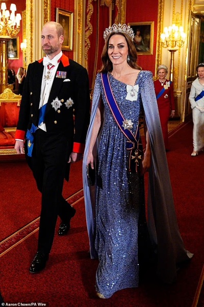 Meghan's "Holiday" special aired at 8 am British time today ...