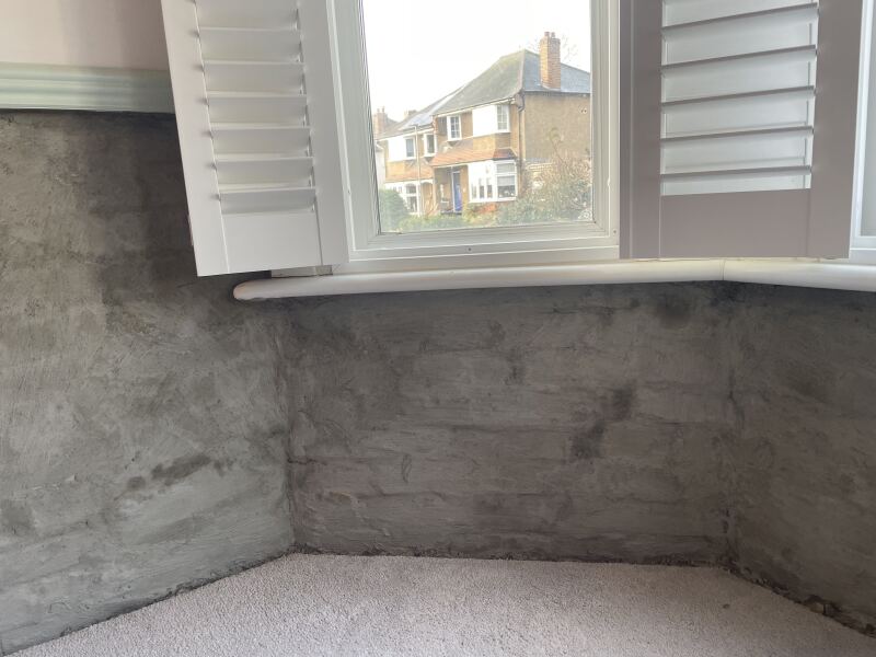 Damp! Paging @pigletjohn (with photos)