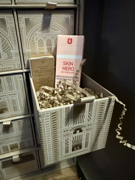 Oh Come All Ye Facials! Moisturisers and treatments! Join me for the Harrods Beauty Advent Calendar opening thread!