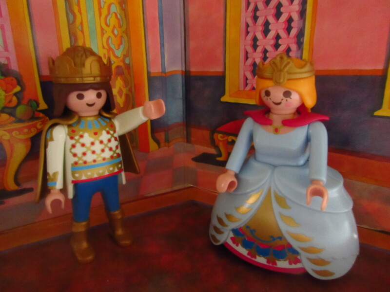 It's advent for the Playmobil people in our house...