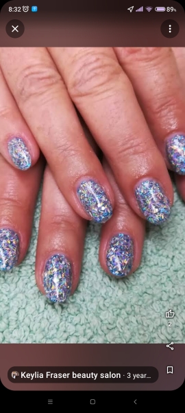 I want to see your nails!