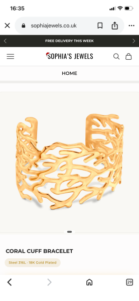 What accessories with this dress?