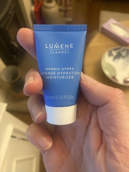 General “Waifs and Strays” Beauty Advent Calendar opening thread.