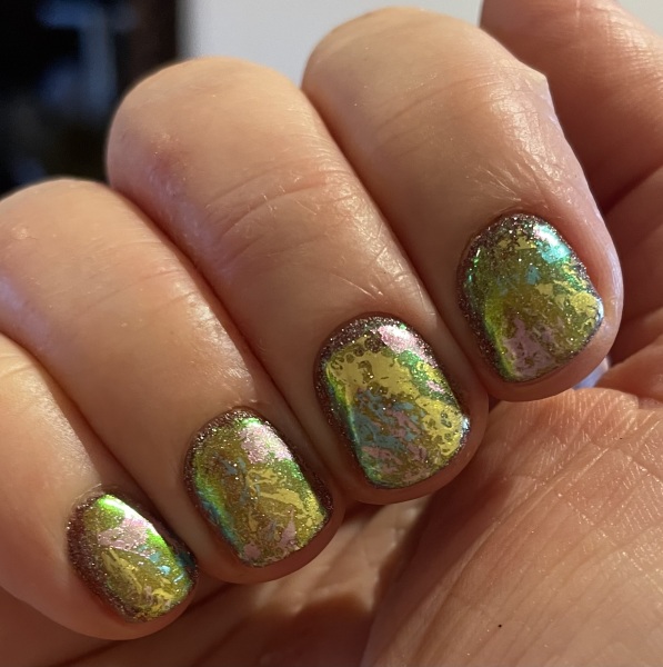 I think I'm done with glittery nails at Christmas