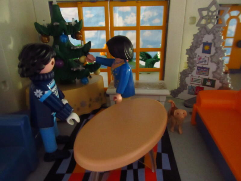 It's advent for the Playmobil people in our house...