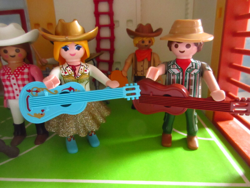 It's advent for the Playmobil people in our house...