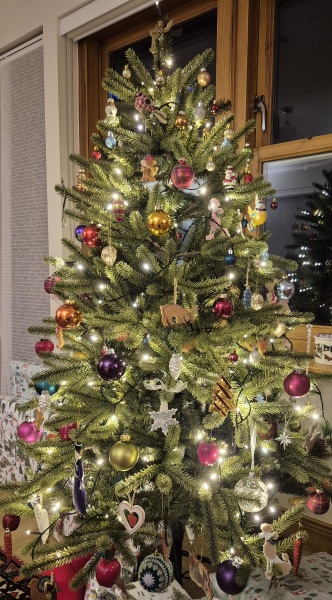 Or do fake trees always  look crap?