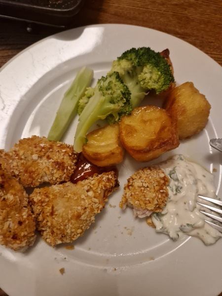 Meal planning, sharing recipes and ideas to make the weekly budget go further.