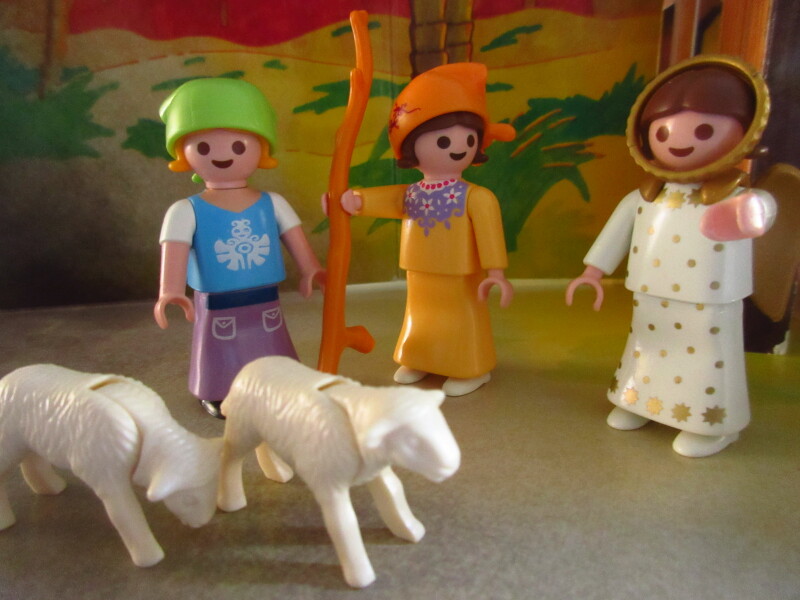 It's advent for the Playmobil people in our house...