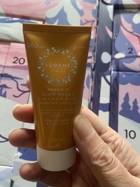 General Waifs and Strays Beauty Advent Calendar opening thread 2025 Part 2