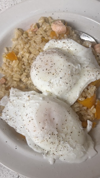 Come and tell us your dull and unexciting news 34: Calmly through the day