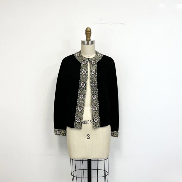 Sophisticated - expensive Christmas jumper?