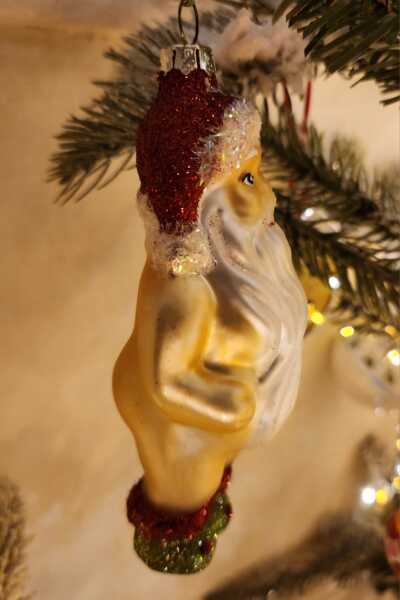 Show your best worst tree ornament