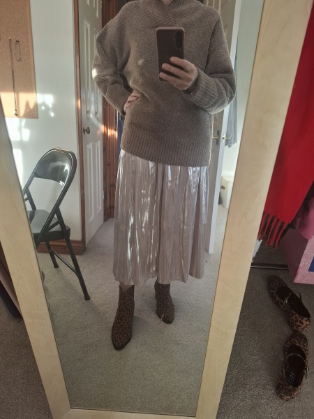 What are you wearing and how much did it cost thread three!