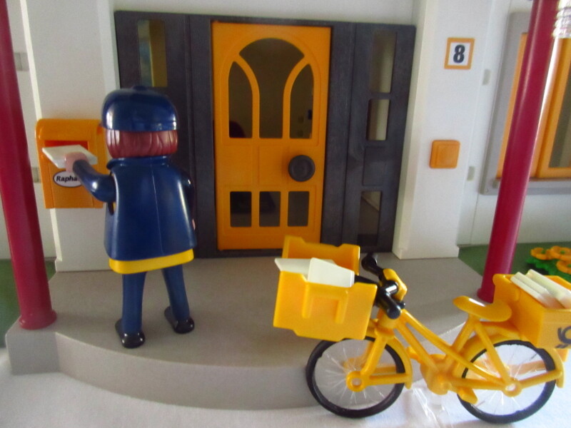 It's advent for the Playmobil people in our house...