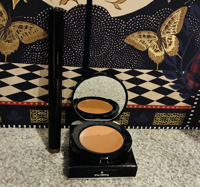 General “Waifs and Strays” Beauty Advent Calendar opening thread.