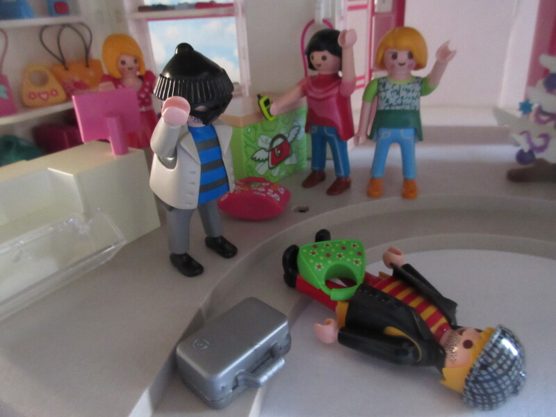 It's advent for the Playmobil people in our house...
